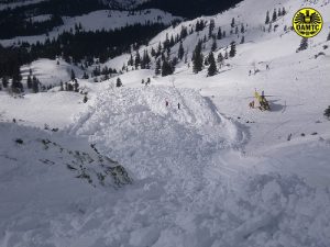 130308 Lawineneinsatz 1 130308 Lawine Schneeberg 1